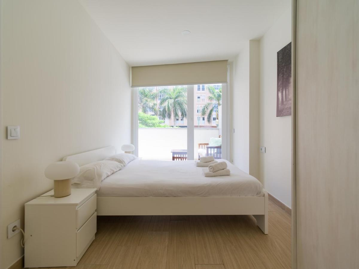 Homeforguest Apartamento Con Terraza Y Parking En Las Canteras Las Palmas de Gran Canaria Exterior photo