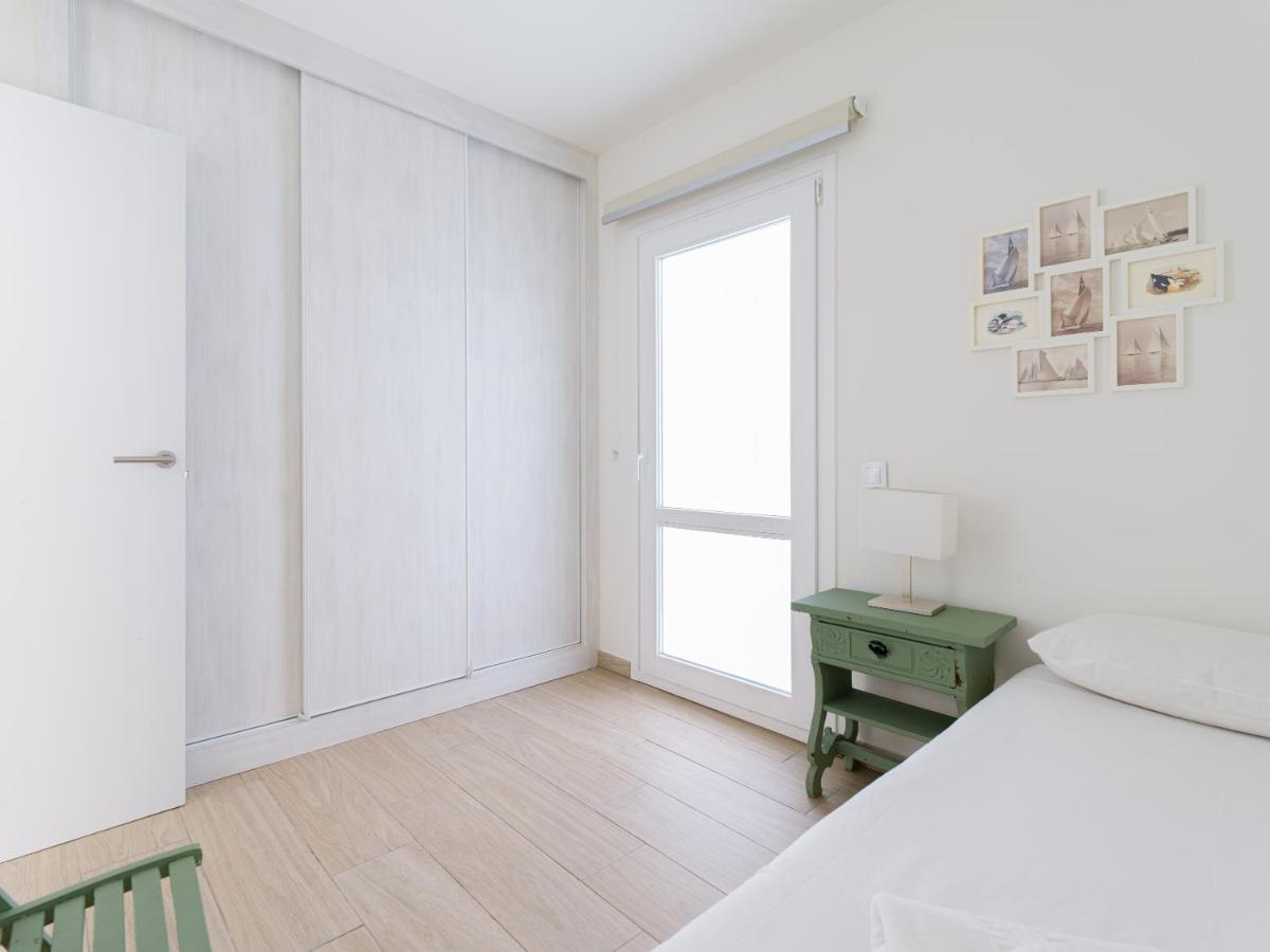 Homeforguest Apartamento Con Terraza Y Parking En Las Canteras Las Palmas de Gran Canaria Exterior photo