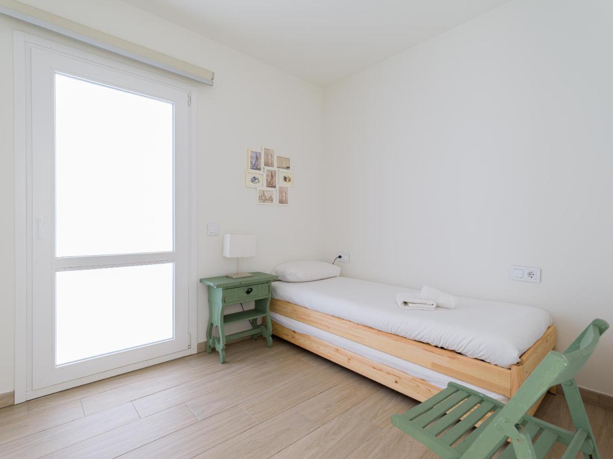Homeforguest Apartamento Con Terraza Y Parking En Las Canteras Las Palmas de Gran Canaria Exterior photo